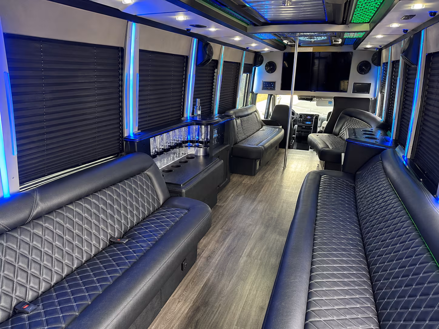 Pompano Beach Winery Tour & Pub Crawl Transportation pickup coordination