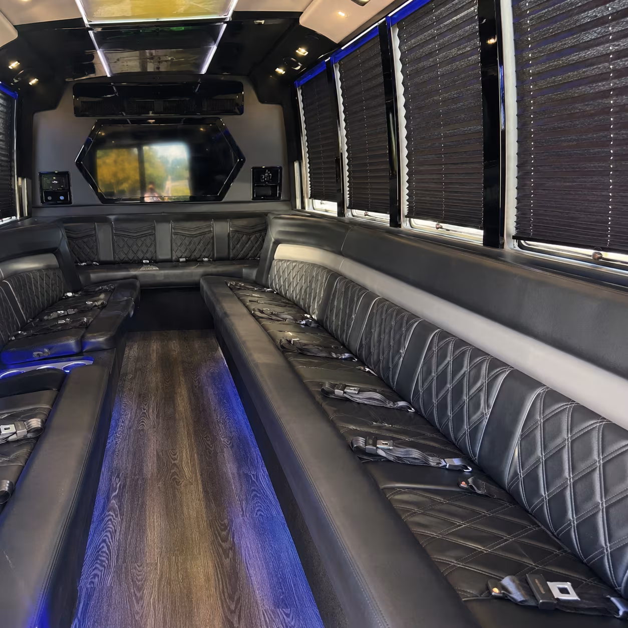 Pompano Beach Winery Tour & Pub Crawl Transportation